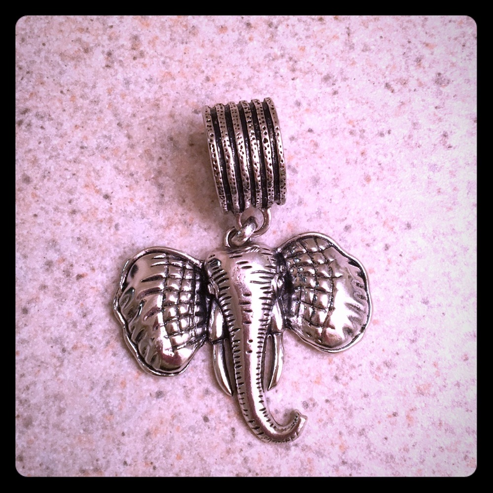 Elephant scarf jewelry, NWOT